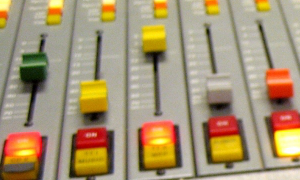 Zabłyśnij i wygraj emisję swojego nagrania w prawdziwym radiu!